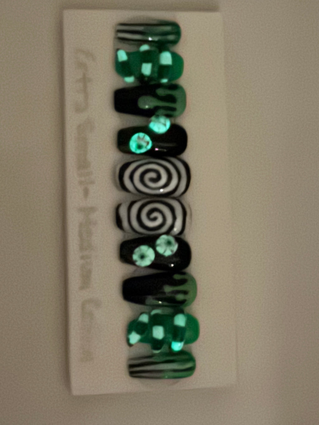 Glow In The Dark 3D Builder Gel Press On Nails