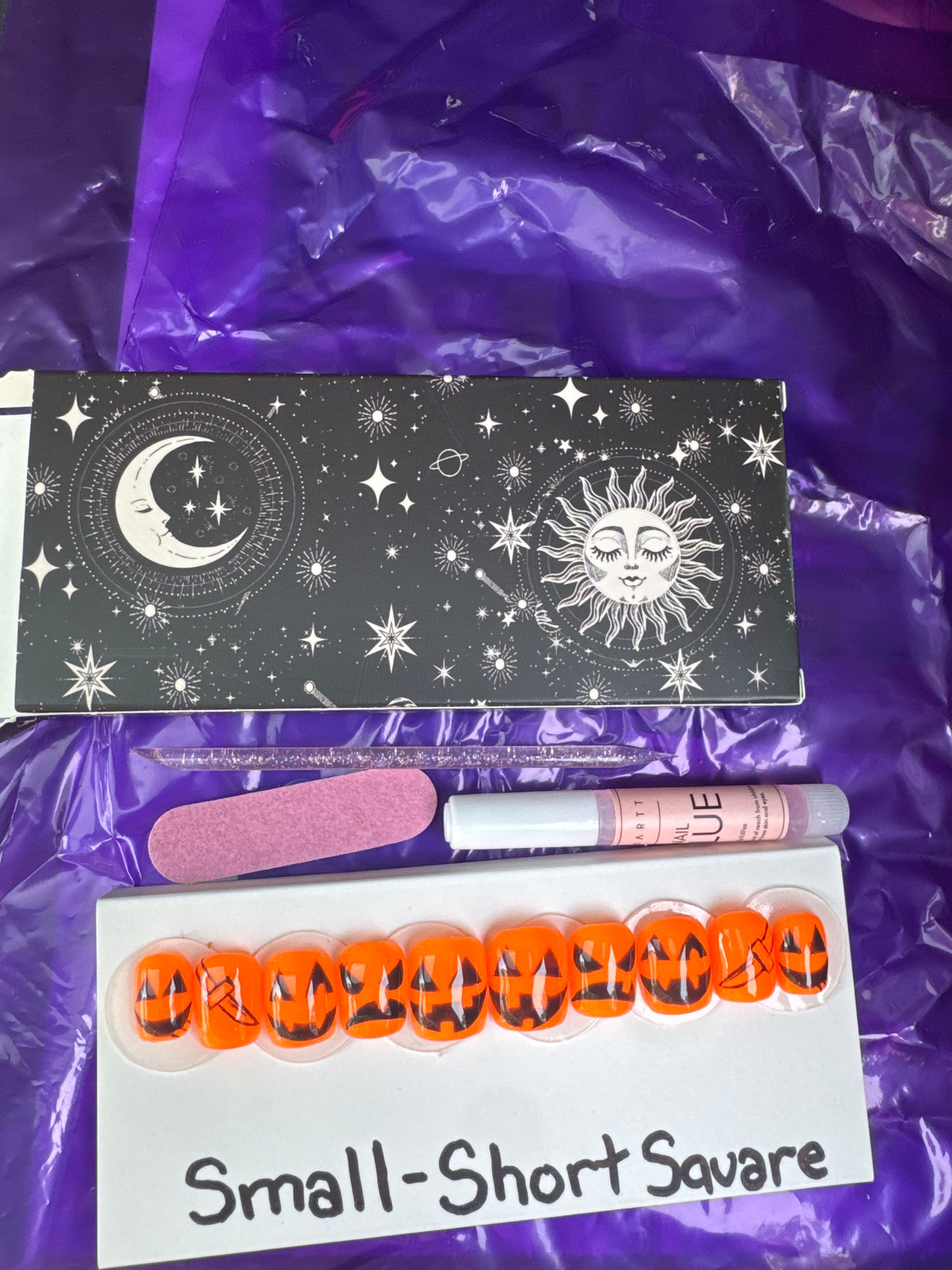 Pumpkin Face Builder Gel Press On Nails
